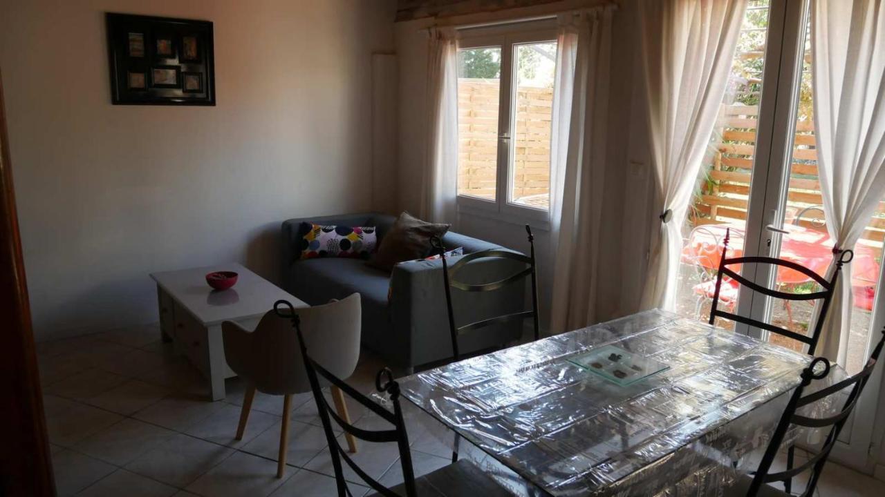 Mas Maurane - Les Lavandes Aux Portes D'Arles Appartement Tarascon Buitenkant foto